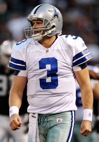 OAKLAND, CA - AUGUST 13:  Quarterback Jon Kitna #3 of the Dallas Cowboys looks on in the second quarter during the preseason game against the Oakland Raiders at Oakland-Alameda County Coliseum on August 13, 2009 in Oakland, California. <br /><br /><span class="help">(Photo by Jed Jacobsohn/Getty Images)</span>