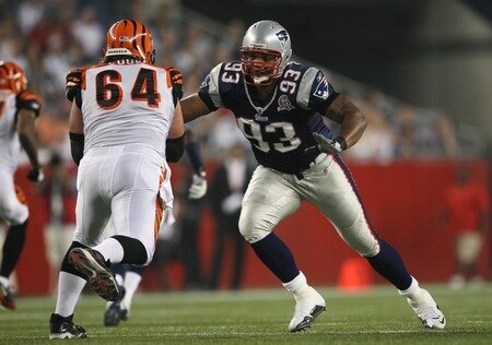 FOXBORO, MA - AUGUST 20:  Richard Seymour #93 of the New England Patriots rushes the quarterback against Kyle Cook #64 of the Cincinnati Bengals during their preseason game at Gillette Stadium on August 20, 2009 in Foxboro, Massachusetts.  <br /><br /><span class="help">(Photo by Jim Rogash/Getty Images)</span>