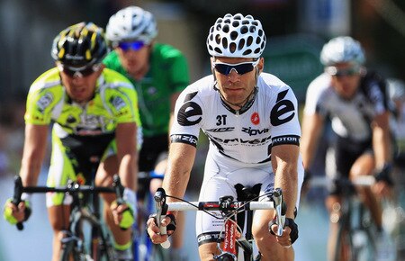 DUBLIN, IRELAND - AUGUST 21:  Roger Hammond of Great Britain and Team Saxo Bank crosses the finish line during Stage One of the 2009 Tour of Ireland from Enniskerry to Waterford on August 21, 2009 in Waterford, Ireland.  <br /><br /><span class="help">(Photo by Bryn Lennon/Getty Images)</span>