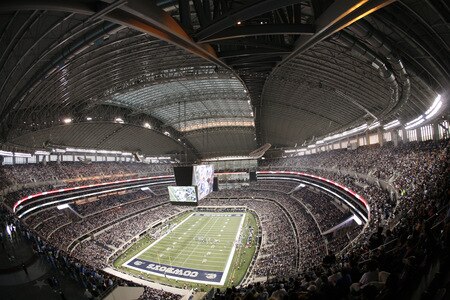 ARLINGTON, TX - AUGUST 21:  The Dallas Cowboys take on the Tennessee Titans in the second quarter during a preseason game at Cowboys Stadium on August 21, 2009 in Arlington, Texas. <br /><br /><span class="help">(Photo by Tom Pennington/Getty Images)</span>