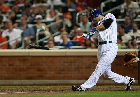 NEW YORK - AUGUST 22: Jeff Francoeur #12 of the New York Mets breaks his bat against the Philadelphia Phillies during the game on August 22, 2009 at Citi Field in the Flushing neighborhood of the Queens borough of New York City.  <br /><br /><span class="help">(Photo by Jared Wickerham/Getty Images)</span>