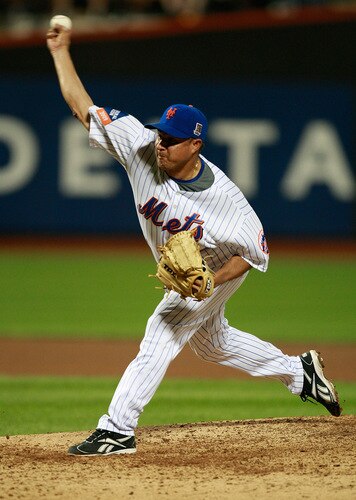 NEW YORK - AUGUST 22:  Elmer Dessens #64 of the New York Mets pitches against the Philadelphia Phillies during the game on August 22, 2009 at Citi Field in the Flushing neighborhood of the Queens borough of New York City.  <br /><br /><span class="help">(Photo by Jared Wickerham/Getty Images)</span>