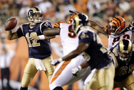 CINCINNATI, OH - AUGUST 27:  Quarterback Kyle Boller #12 of the St. Louis Rams looks to pass during the preseason game against the Cincinnati Bengals at Paul Brown Stadium on August 27, 2009 in Cincinnati, Ohio. <br /><br /><span class="help">(Photo by Andy Lyons/Getty Images)</span>