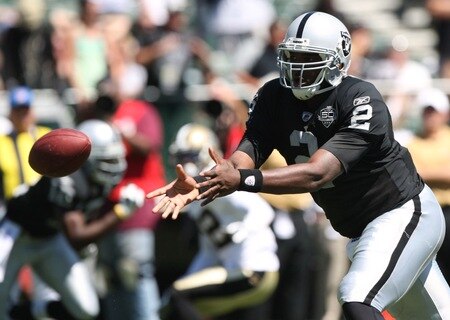 OAKLAND, CA - AUGUST 29:  Quarterback JaMarcus Russell #2 of the Oakland Raiders pitches the ball during the preseason game against the New Orleans Saints at Oakland-Alameda County Coliseum on August 29, 2009 in Oakland, California. <br /><br /><span class="help">(Photo by Jed Jacobsohn/Getty Images)</span>