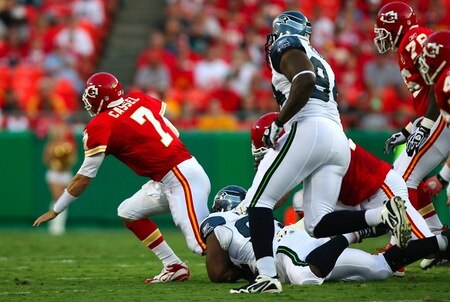 KANSAS CITY, MO - AUGUST 29: Quarterback Matt Cassel #7 of the Kansas City Chiefs is pressured by Colin Cole #90 of the Seattle Seahawks during their preseason game at Arrowhead Stadium on August 29, 2009 in Kansas City, Missouri. <br /><br /><span class="help">(Photo by Dilip Vishwanat/Getty Images)</span>