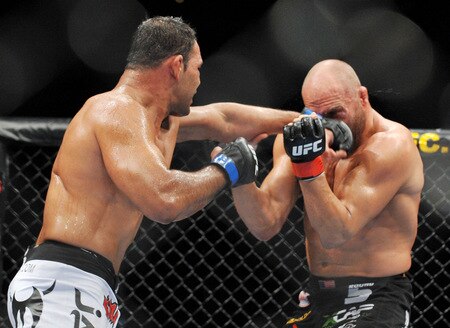 PORTLAND, OR - AUGUST 29:  UFC fighter Antonio Nogueira (L) battles UFC fighter Randy Couture (R) during their Heavyweight bout at UFC 102:  Couture vs. Nogueira at the Rose Garden Arena on August 29, 2009 in Portland, Oregon.  <br /><br /><span class="help">(Photo by Jon Kopaloff/Getty Images)</span>