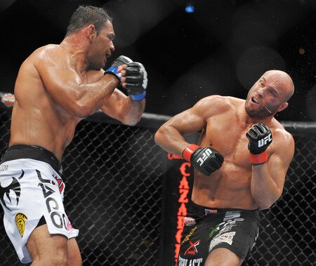 PORTLAND, OR - AUGUST 29:  UFC fighter Antonio Nogueira (L) battles UFC fighter Randy Couture (R) during their Heavyweight bout at UFC 102:  Couture vs. Nogueira at the Rose Garden Arena on August 29, 2009 in Portland, Oregon.  <br /><br /><span class="help">(Photo by Jon Kopaloff/Getty Images)</span>
