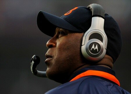 DENVER - AUGUST 30:  Head Coach Lovie Smith of the Chicago Bears watches from the sidelines during the preseason game against the Denver Broncos at INVESCO Field at Mile High on August 30, 2009 in Denver, Colorado.  <br /><br /><span class="help">(Photo by Doug Pensinger/Getty Images)</span>