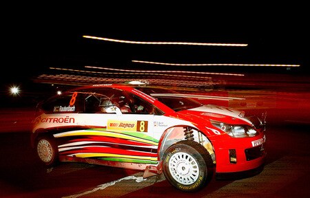 MURWILLUMBAH, AUSTRALIA - SEPTEMBER 03:  Conrad Rautenbach of Zimbabwe and Daniel Barritt of Great Britain compete in their Citroen C4 during the Repco Rally of Australia Special Stage 1 on September 3, 2009 in Murwillumbah, Australia.  <br /><br /><span class="help">(Photo by Quinn Rooney/Getty Images)</span>