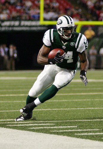 EAST RUTHERFORD, NJ - SEPTEMBER 3: Marcus Henry #14 of the New York Jets runs with the ball along the sideline during the game against the Philadelphia Eagles on September 3, 2009 at Giants Stadium in East Rutherford, New Jersey. <br /><br /><span class="help">(Photo by Jared Wickerham/Getty Images)</span>