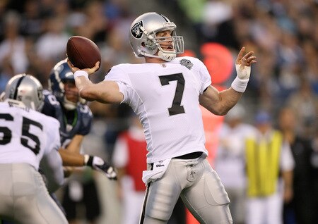 SEATTLE - SEPTEMBER 03:  Quarterback Jeff Garcia #7 of the Oakland Raiders passes against the Seattle Seahawks on September 3, 2009 at Qwest Field in Seattle, Washington. <br /><br /><span class="help">(Photo by Otto Greule Jr/Getty Images)</span>