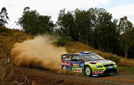 KINGSCLIFF, AUSTRALIA - SEPTEMBER 04:  Mikko Hirvonen of Finland and Jarmo Lehtinen of Finland compete in their BP Abu Dhabi Ford Focus during the Repco Rally of Australia Special Stage Four on September 4, 2009 in Kingscliff, Australia.  <br /><br /><span class="help">(Photo by Quinn Rooney/Getty Images)</span>