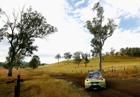 KINGSCLIFF, AUSTRALIA - SEPTEMBER 05:  Jari Matti Latvala of Finland and Mikka Anttila of Finland compete in their BP Abu Dhabi Ford Focus during the Repco Rally of Australia Special Stage Seventeen on September 5, 2009 in Kingscliff, Australia.  <br /><br /><span class="help">(Photo by Quinn Rooney/Getty Images)</span>