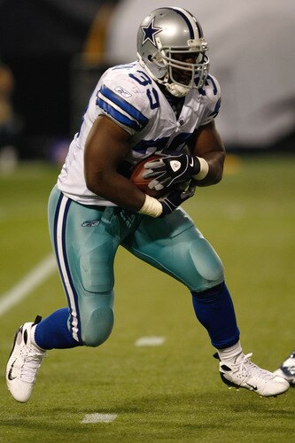 MINNEAPOLIS, MN - SEPTEMBER 4:  Running back Julius Crosslin #39 of the Dallas Cowboys runs with the football against the Minnesota Vikings at Hubert H. Humphrey Metrodome on September 4, 2009 in Minneapolis, Minnesota. The Cowboys defeated the Vikings 35-31.  <br /><br /><span class="help">(Photo by Scott Boehm/Getty Images)</span>