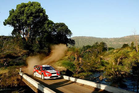 KINGSCLIFF, AUSTRALIA - SEPTEMBER 05:  Federico Villagra of Argentina and Jorge Perez Companc of Argentina compete in their Ford Focus RS WRC 08 during the Repco Rally of Australia Special Stage 23 on September 5, 2009 in Kingscliff, Australia.  <br /><br /><span class="help">(Photo by Quinn Rooney/Getty Images)</span>