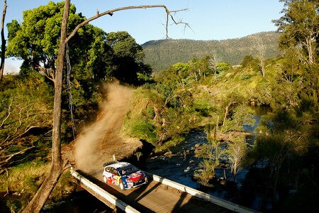 KINGSCLIFF, AUSTRALIA - SEPTEMBER 05:  Sebastien Loeb of France and Daniel Elena of Monaco compete in their Citroen C4 Total during the Repco Rally of Australia Special Stage 23 on September 5, 2009 in Kingscliff, Australia.  <br /><br /><span class="help">(Photo by Quinn Rooney/Getty Images)</span>