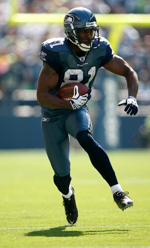 SEATTLE , WA - SEPTEMBER 13:  Nate Burleson #81 of the Seattle Seahawks runs with the ball against the St. Louis Rams at Qwest Field on September 13, 2009 in Seattle, Washington.  <br /><br /><span class="help">(Photo by Jonathan Ferrey/Getty Images)</span>