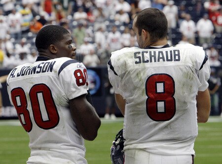 HOUSTON - SEPTEMBER 13:  Wide receiver Andre Johnson #80 and quarterback Matt Schaub of the Houston Texans watch the final moments from the sidelines at Reliant Stadium on September 13, 2009 in Houston, Texas.  <br /><br /><span class="help">(Photo by Bob Levey/Getty Images)</span>