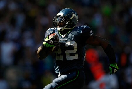 SEATTLE , WA - SEPTEMBER 13:  Julius Jones #22 runs for a touchdown against the Seattle Seahawks of the St. Louis Rams at Qwest Field on September 13, 2009 in Seattle, Washington.  <br /><br /><span class="help">(Photo by Jonathan Ferrey/Getty Images)</span>