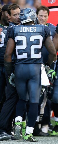 SEATTLE - SEPTEMBER 13:  Head coach Jim Mora of the Seattle Seahawks talks to Julius Jones #22 as he comes off the field after scoring a touchdown against the St. Louis Rams on September 13, 2009 at Qwest Field in Seattle, Washington. The Seahawks defeated the Rams 28-0. <br /><br /><span class="help">(Photo by Otto Greule Jr/Getty Images)</span>