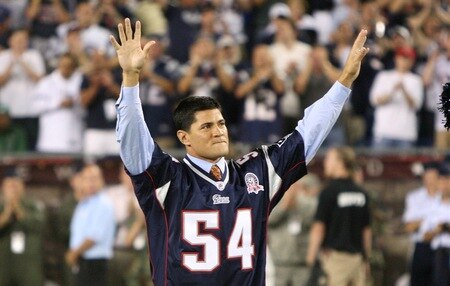 FOXBORO, MA - SEPTEMBER 14: Former player Ted Bruschi of the New England Patriots waves as he is introduced as a member of the 50th Anniversary Patriots All-Pro team during half time of the Patriots' game against the Buffalo Bills on September 14, 2009 at Gillette Stadium in Foxboro, Massachusetts. <br /><br /><span class="help">(Photo by Jim Rogash/Getty Images)</span>