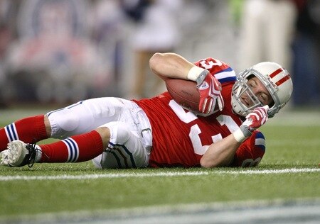 FOXBORO, MA - SEPTEMBER 14:  Wes Welker #83 of the New England Patriots is down just short of the goal line in the first half against the Buffalo Bills on September 14, 2009 at Gillette Stadium in Foxboro, Massachusetts. <br /><br /><span class="help">(Photo by Elsa/Getty Images)</span>