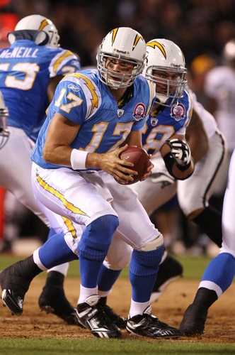 OAKLAND, CA - SEPTEMBER 14:  Philip Rivers #17 of the San Diego Chargers turns to hand the ball off against the Oakland Raiders on September 14, 2009 at the Oakland-Alameda County Coliseum in Oakland, California.  <br /><br /><span class="help">(Photo by Ezra Shaw/Getty Images)</span>