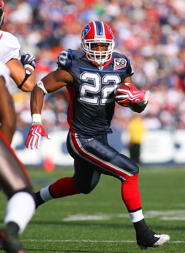 ORCHARD PARK, NY - SEPTEMBER 20:  Fred Jackson #22 of the Buffalo Bills runs against the Tampa Bay Buccaneers at Ralph Wilson Stadium on September 20, 2009 in Orchard Park, New York. Buffalo won 33-20.  <br /><br /><span class="help">(Photo by Rick Stewart/Getty Images)</span>