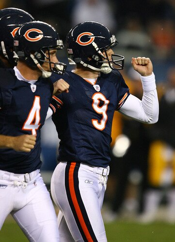 CHICAGO - SEPTEMBER 20: Robbie Gould #9 and Brad Maynard #4 of the Chicago Bears celebrate Goulds' game-winning field goal against the Pittsburgh Steelers on September 20, 2009 at Soldier Field in Chicago, Illinois. The Bears defeated the Steelers 17-14. <br /><br /><span class="help">(Photo by Jonathan Daniel/Getty Images)</span>