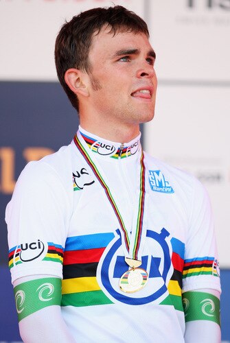 MENDRISIO, SWITZERLAND - SEPTEMBER 23:  Jack Bobridge of Australia poses with his medal after winning the Men's Under 23 Time Trial at the 2009 UCI Road World Championships on September 23, 2009 in Mendrisio, Switzerland.  <br /><br /><span class="help">(Photo by Bryn Lennon/Getty Images)</span>