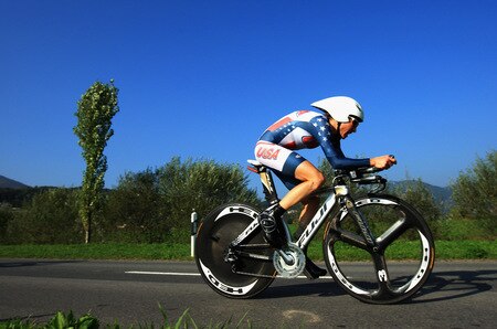 MENDRISIO, SWITZERLAND - SEPTEMBER 23: Amber Neben of the USA in action during the Elite Women's Time Trial at the 2009 UCI Road World Championships on September 23, 2009 in Mendrisio, Switzerland.  <br /><br /><span class="help">(Photo by Bryn Lennon/Getty Images)</span>