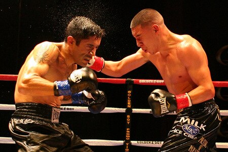 LOS ANGELES, CA - SEPTEMBER 24:  Charles Huerta throws a right hand against opponent Rodrigo Aranda at the Nokia Center on September 24, 2009 in Los Angeles, California.  <br /><br /><span class="help">(Photo by Jacob de Golish/Getty Images)</span>