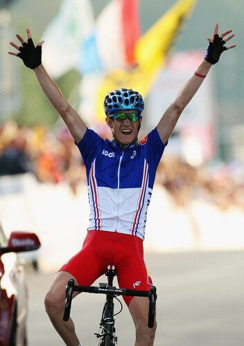 MENDRISIO, SWITZERLAND - SEPTEMBER 26:  Romain Sicard of France crosses the line to win the Men's Under 23 Road Race at the 2009 UCI Road World Championships on September 26, 2009 in Mendrisio, Switzerland.  <br /><br /><span class="help">(Photo by Bryn Lennon/Getty Images)</span>