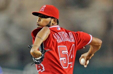ANAHEIM, CA - SEPTEMBER 28:  Pitcher Ervin Santana of the Los Angeles Angels of Anaheim throws a pitch against the Texas Rangers during first inning of the baseball game at Angel Stadium on September 28, 2009 in Anaheim, California.  <br /><br /><span class="help">(Photo by Kevork Djansezian/Getty Images)</span>