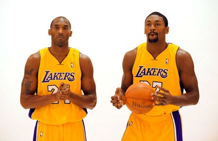 EL SEGUNDO, CA - SEPTEMBER 29:  Kobe Bryant #24 and Ron Atrest #37 of the Los Angeles Lakers pose for a photograph during Lakers media day at their training facility on September 29, 2009 in El Segundo, California. <br /><br /><span class="help">(Photo by Kevork Djansezian/Getty Images)</span>