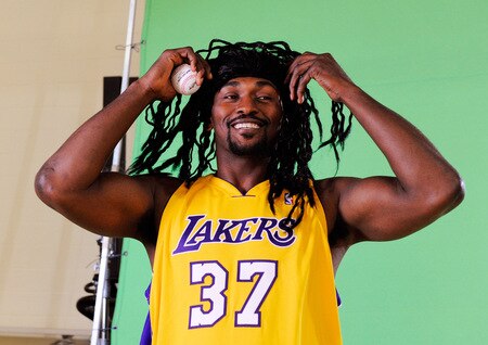 EL SEGUNDO, CA - SEPTEMBER 29: Ron Atrest #37 of the Los Angeles Lakers wears a wig to resemble baseball player Manny Ramirez while taping a public announcement for the Los Angeles Dodgers during Lakers media day at the Lakers training facility on September 29, 2009 in El Segundo, California.  <br /><br /><span class="help">(Photo by Kevork Djansezian/Getty Images)</span>