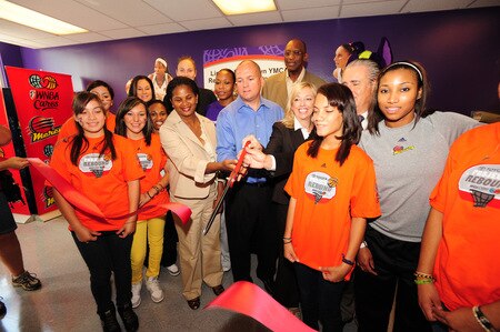PHOENIX - SEPTEMBER 30: WNBA, Toyota and the Phoenix Mercury unveil reading and learning center on September 30, 2009 at the Lincoln Downtown YMCA in Phoenix, Arizona. <br /><br /><span class="help">(Photo by Barry Gossage/NBAE via Getty Images)</span>