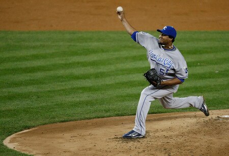 NEW YORK - SEPTEMBER 30:  Robinson Tejeda #51 of the Kansas City Royals pitches against the New York Yankees during the game on September 30, 2009 at Yankee Stadium in the Bronx borough of New York City.  <br /><br /><span class="help">(Photo by Jared Wickerham/Getty Images)</span>