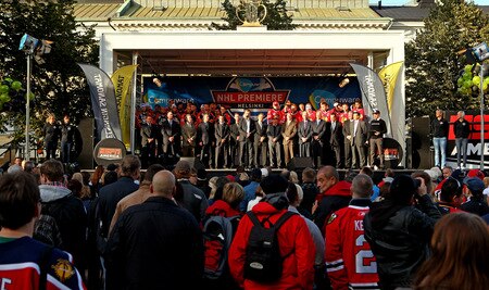 HELSINKI, FINLAND - OCTOBER 01:  The players of The Chicago Blackhawks and The Florida Panthers are introduced to the crowd during the 2009 Compuware/NHL Premiere Fan Rally at Esplanade Park on October 1, 2009 in Helsinki, Finland. The Compuware/NHL Premiere Helsinki series will be the first regular-season NHL games ever played in Finland. The Blackhawks and Panthers will face off Friday, Oct. 2, and Saturday, Oct. 3, in Helsinki, Finland at Hartwall Areena.  <br /><br /><span class="help">(Photo by Richard Heathcote/Getty Images for the NHL)</span>