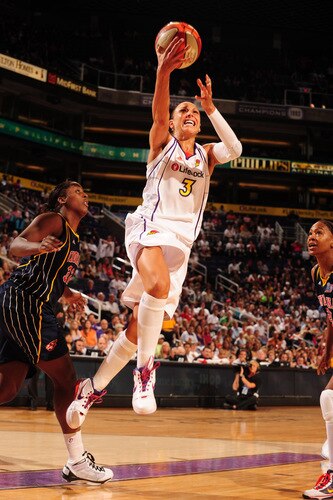 PHOENIX - OCTOBER 1: Diana Taurasi #3 of the Phoenix Mercury drives for a shot against the Indiana Fever in Game Two of the WNBA Finals on October 1, 2009 at U.S. Airways Center in Phoenix, Arizona. <br /><br /><span class="help">(Photo by Barry Gossage/NBAE via Getty Images)</span>