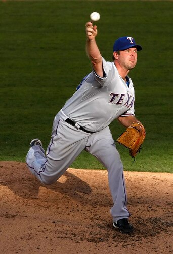 ANAHEIM, CA - OCTOBER 01:  Kevin Millwood #33 of the Texas Rangers pitches against the Los Angeles Angels of Anaheim in the fifth inning at Angel Stadium on October 1, 2009 in Anaheim, California. The Rangers defeated the Angels 11-3.  <br /><br /><span class="help">(Photo by Jeff Gross/Getty Images)</span>