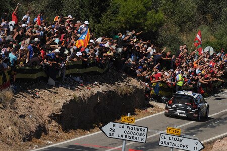 SALOU, SPAIN - OCTOBER 03:  Petter Solberg of Norway  and Phill Mills of Great Britain compete in their Citroen C 4 during Leg 2 of the WRC Rally de Espana on October 03  in Salou, Spain  <br /><br /><span class="help">(Photo by Massimo Bettiol/Getty Images)</span>