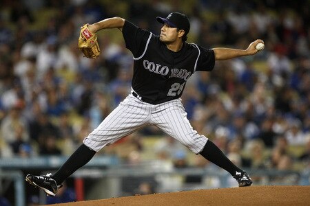 LOS ANGELES, CA - OCTOBER 03: Pitcher Jorge De La Rosa #29 of the Colorado Rockies throws a pitch against the Los Angeles Dodgers on October 3, 2009 at Dodger Stadium in Los Angeles, California. <br /><br /><span class="help">(Photo by Stephen Dunn/Getty Images)</span>
