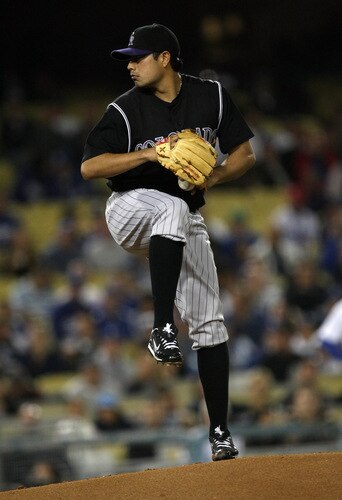 LOS ANGELES, CA - OCTOBER 03: Pitcher Jorge De La Rosa #29 of the Colorado Rockies throws a pitch against the Los Angeles Dodgers on October 3, 2009 at Dodger Stadium in Los Angeles, California. <br /><br /><span class="help">(Photo by Stephen Dunn/Getty Images)</span>
