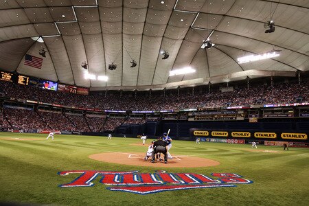 MINNEAPOLIS, MN - OCTOBER 4: Pitcher Carl Pavano #48 of the Minnesota Twins throws against Mitch Maier #35 of the Kansas City Royals in the first inning at the Hubert H. Humphrey Metrodome on October 4, 2009 in Minneapolis, Minnesota. This is the last regular season home game for the Twins at the Dome. <br /><br /><span class="help">(Photo by Genevieve Ross/Getty Images)</span>