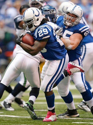 INDIANAPOLIS - OCTOBER 04:  Joseph Addai #29 of the Indianapolis Colts runs for a touchdown during the NFL game against the Seattle Seahawks at Lucas Oil Stadium on October 4, 2009 in Indianapolis, Indiana. The Colts won 34-17.  <br /><br /><span class="help">(Photo by Andy Lyons/Getty Images)</span>