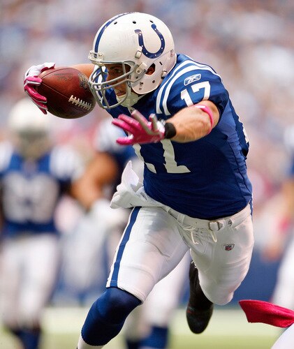 INDIANAPOLIS - OCTOBER 04:  Austin Collie #17 of the Indianapolis Colts runs with the ball during the NFL game against the Seattle Seahawks at Lucas Oil Stadium on October 4, 2009 in Indianapolis, Indiana.  <br /><br /><span class="help">(Photo by Andy Lyons/Getty Images)</span>