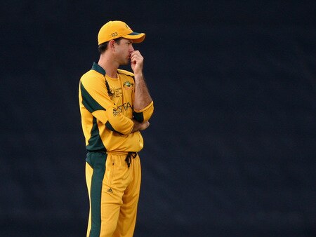 CENTURION, SOUTH AFRICA - OCTOBER 05:  Ricky Ponting of Australia stands in the field during the ICC Champions Trophy Final between Australia and New Zealand played at Supersport Park on October 5, 2009 in Centurion, South Africa.  <br /><br /><span class="help">(Photo by Julian Herbert/Getty Images)</span>