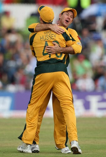 CENTURION, SOUTH AFRICA - OCTOBER 05:  Michael Hussey of Australia is congratulated by team mate Ricky Ponting on his catch to dismiss Ross Taylor of New Zealand during the ICC Champions Trophy Final between Australia and New Zealand played at Supersport Park on October 5, 2009 in Centurion, South Africa.  <br /><br /><span class="help">(Photo by Hamish Blair/Getty Images)</span>