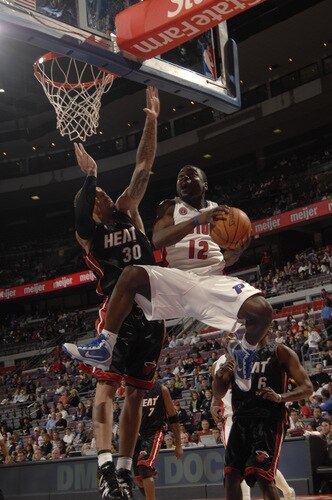 AUBURN HILLS, MI - OCTOBER 5:  Will Bynum #12 of the Detroit Pistons goes up for a shot against Michael Beasley #30 of the Miami Heat in a preseason game at the Palace of Auburn Hills on October 5, 2009 in Auburn Hills, Michigan.  <br /><br /><span class="help">(Photo by Allen Einstein/NBAE via Getty Images)</span>